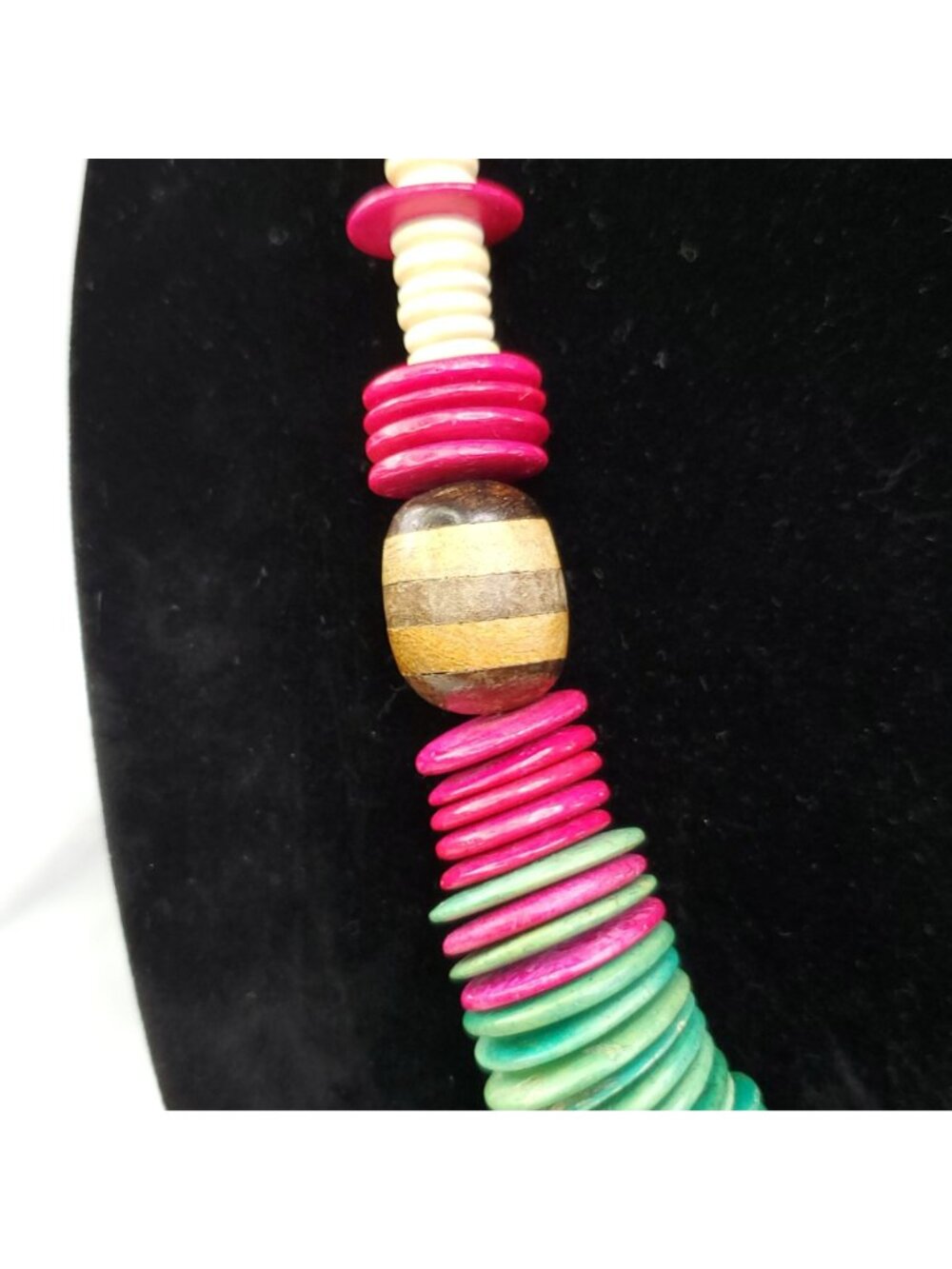 VTG Chunky Wooden Necklace Multicolor Disk Beads Boho Hippie jewelry Green Pink - Picture 6 of 10